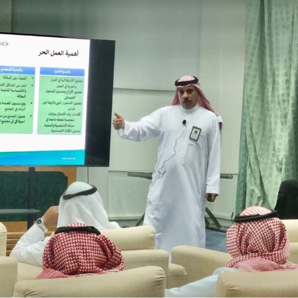 Ef96f4c9 0829 428b b762 c95fc7fc4358 600x600